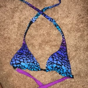 ✨2/10✨ Reversible bikini top